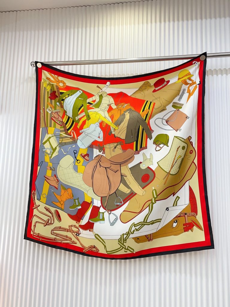 Hermès new silk scarf