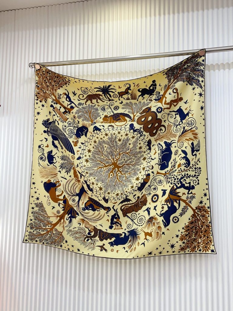 Hermès new silk scarf