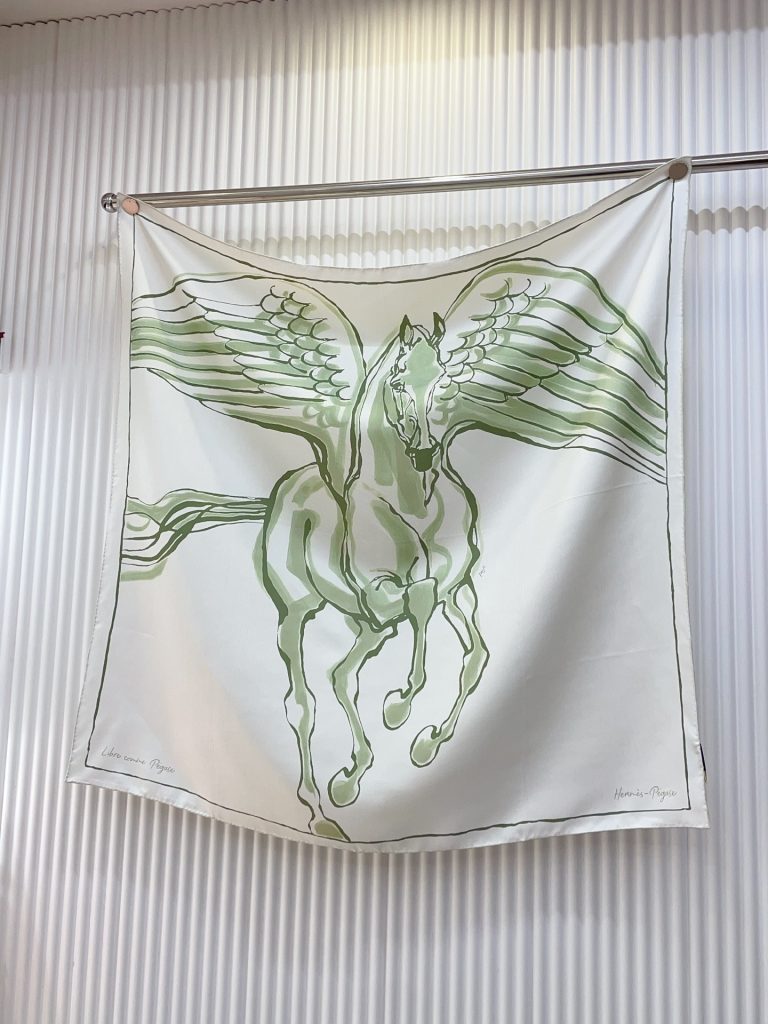 Hermès new silk scarf