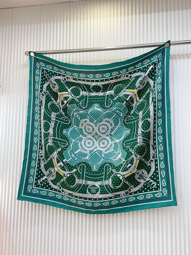 Hermès new silk scarf