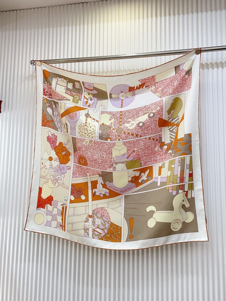 Hermès new silk scarf