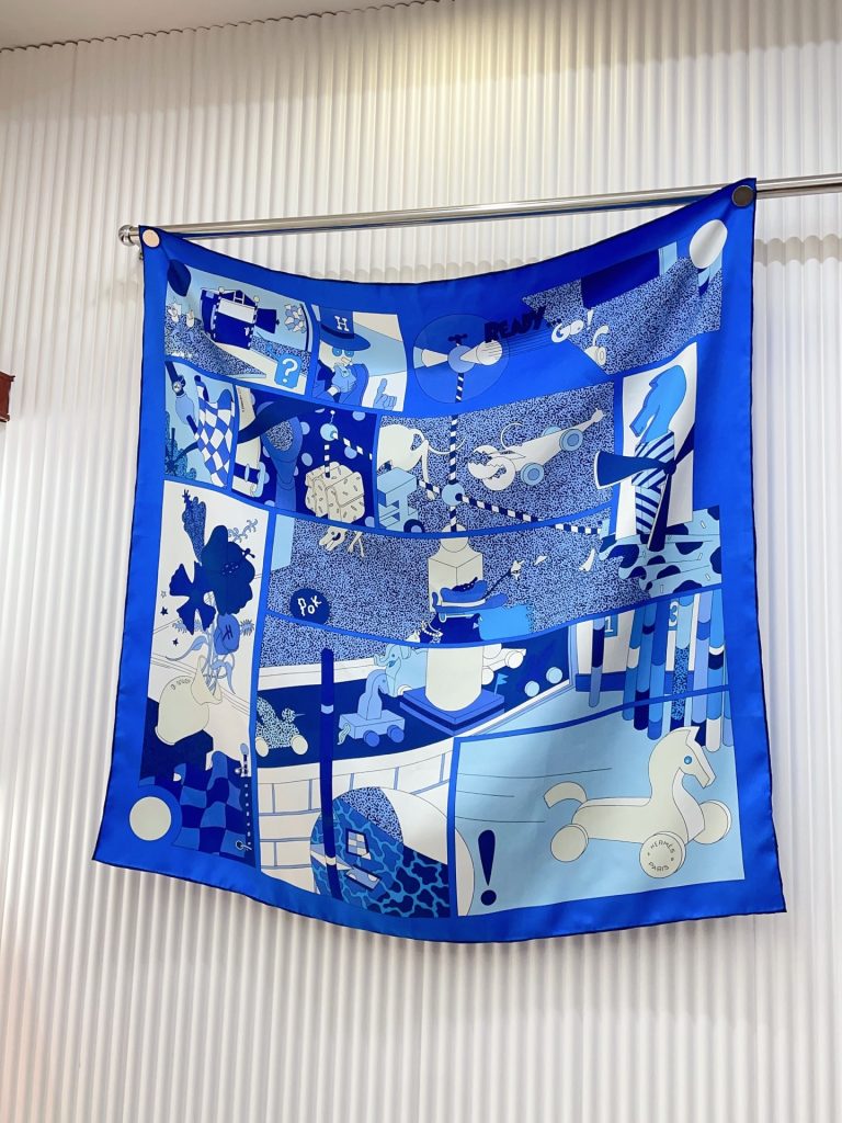 Hermès new silk scarf