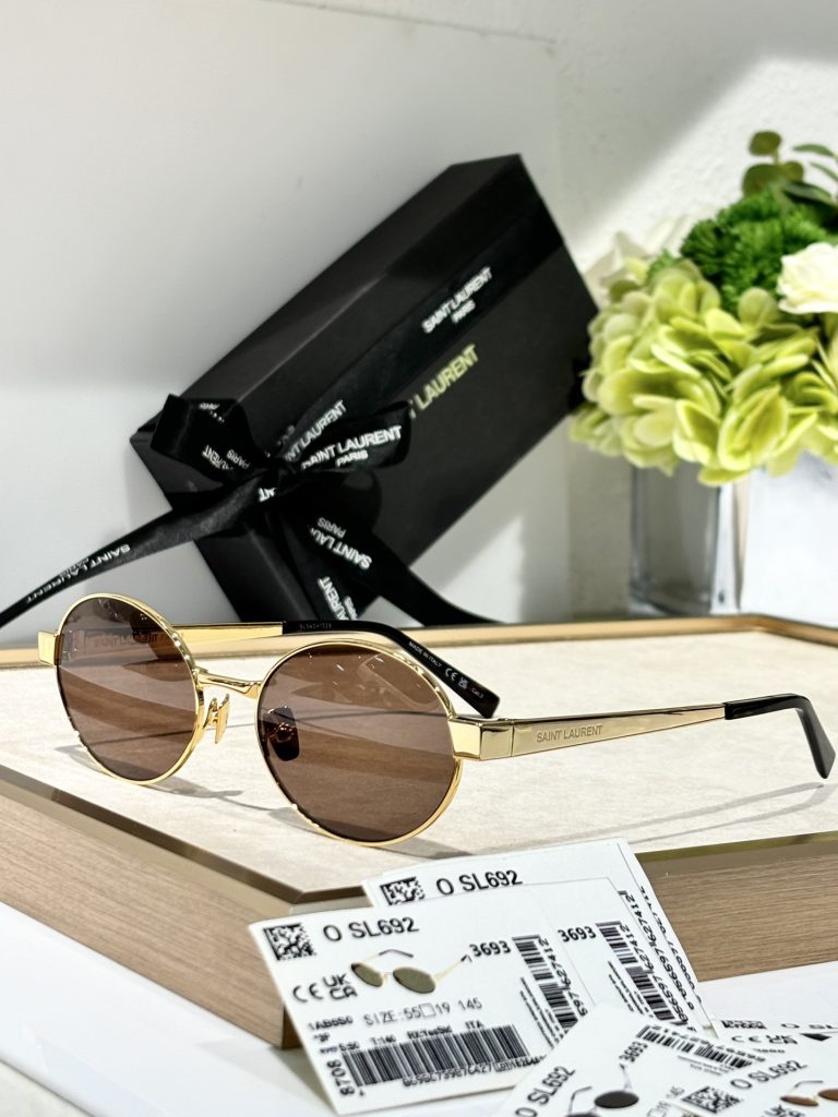 Saint Laurent Sunglasses MODEL: SL692