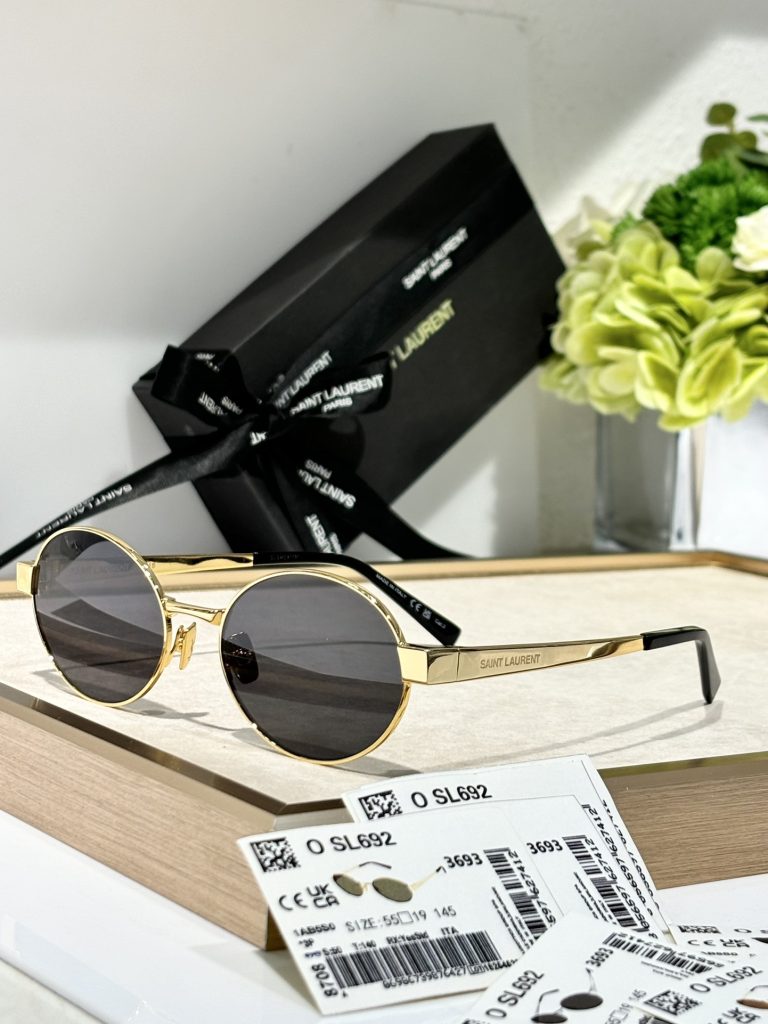 Saint Laurent Sunglasses MODEL: SL692