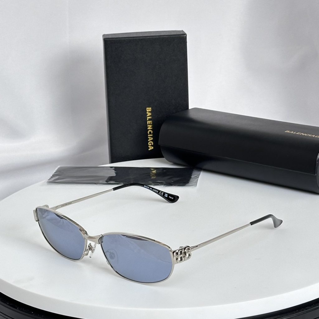 Balenciaga Sunglasses MODEL：BB0336S