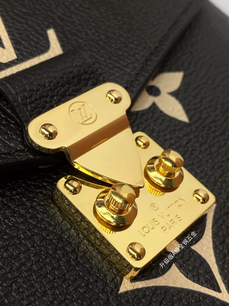 Louis Vuitton Pochette Métis East West Bag M46596 (Black)